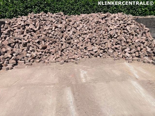 300m2 gemêleerd gebakken klinkers straatstenen broodjes opri, Tuin en Terras, Tegels en Klinkers, Bij dit gebruikte product niet te achterhalen