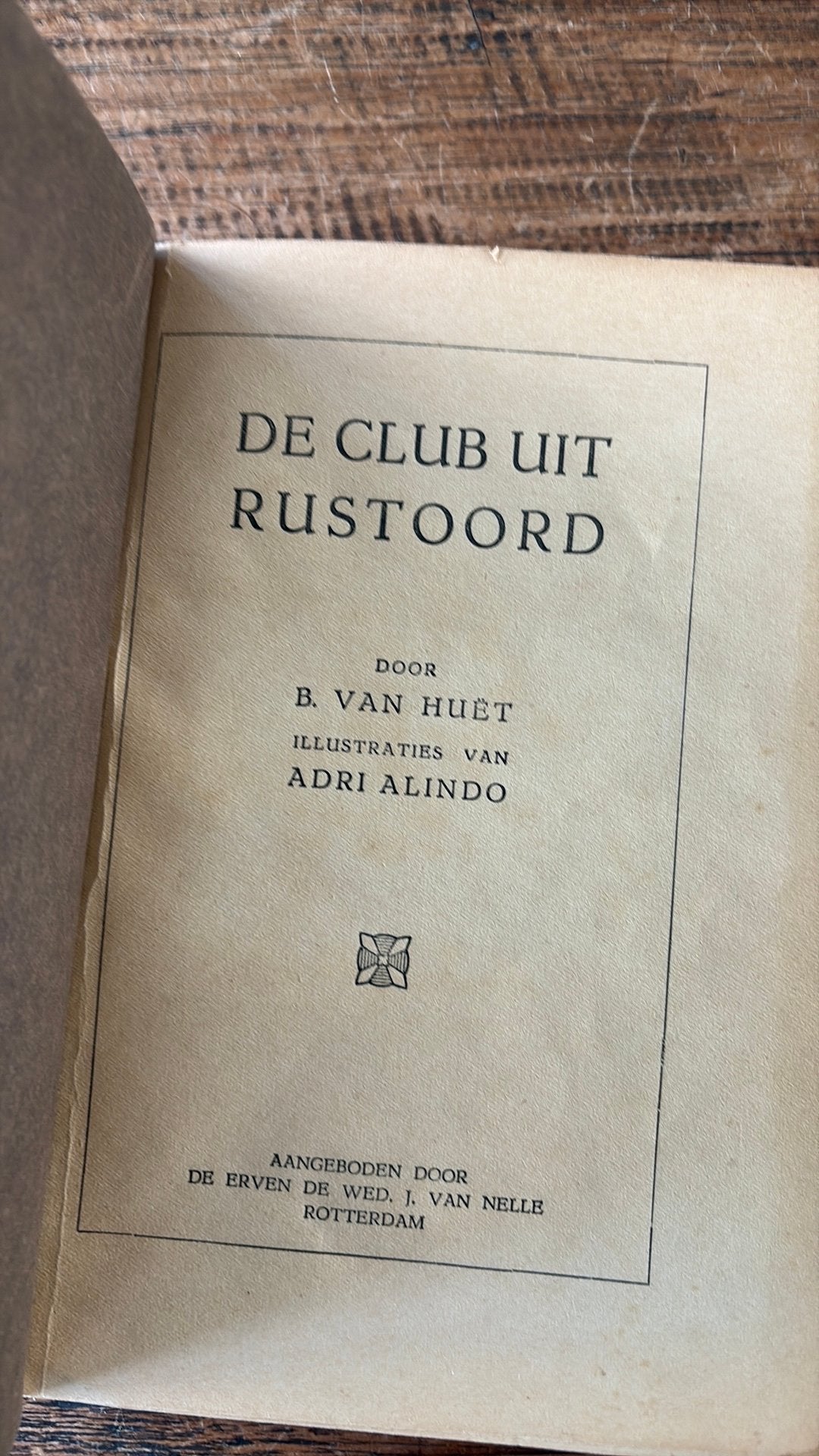Oude Sproojes en kinderboeken: De Club uit Rustoord - Huët, Antiek en Kunst, Ophalen of Verzenden