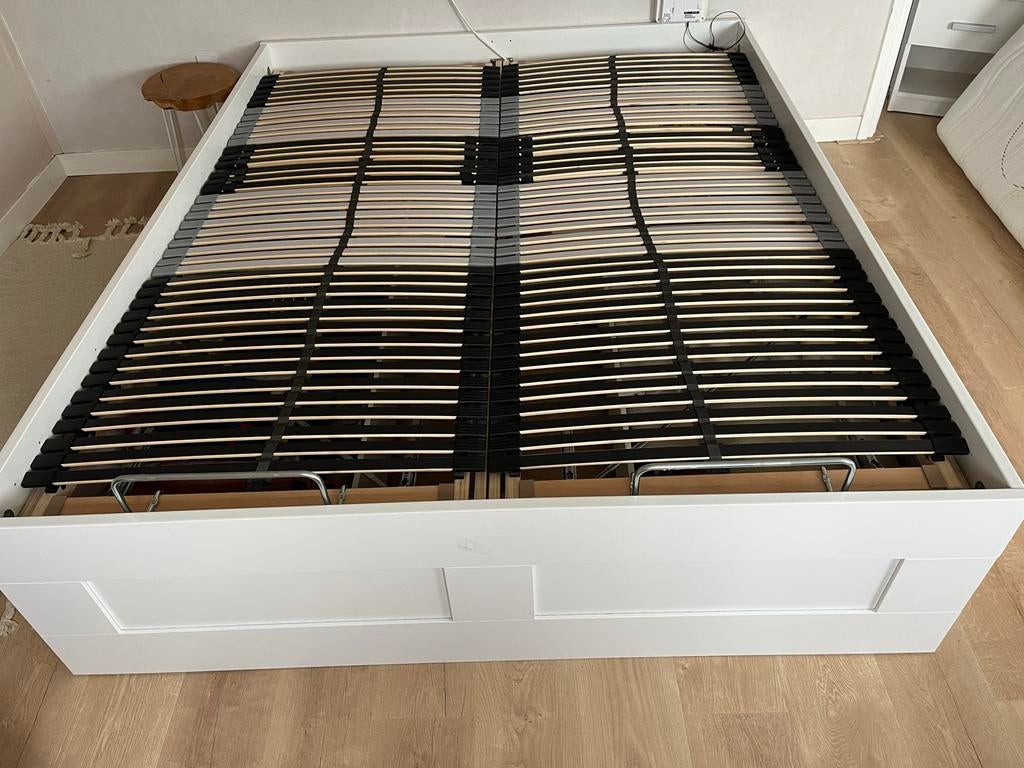 Bed 160x200 met 4 lades, lattenbodems en matrassen, Ophalen, Gebruikt, Wit, Tweepersoons