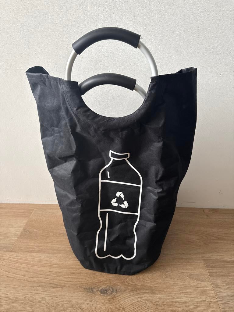 Zwarte afvalzak met recycling symbool en handvatten, Kunststof, 50 tot 75 cm, Ophalen of Verzenden, 20 tot 30 liter