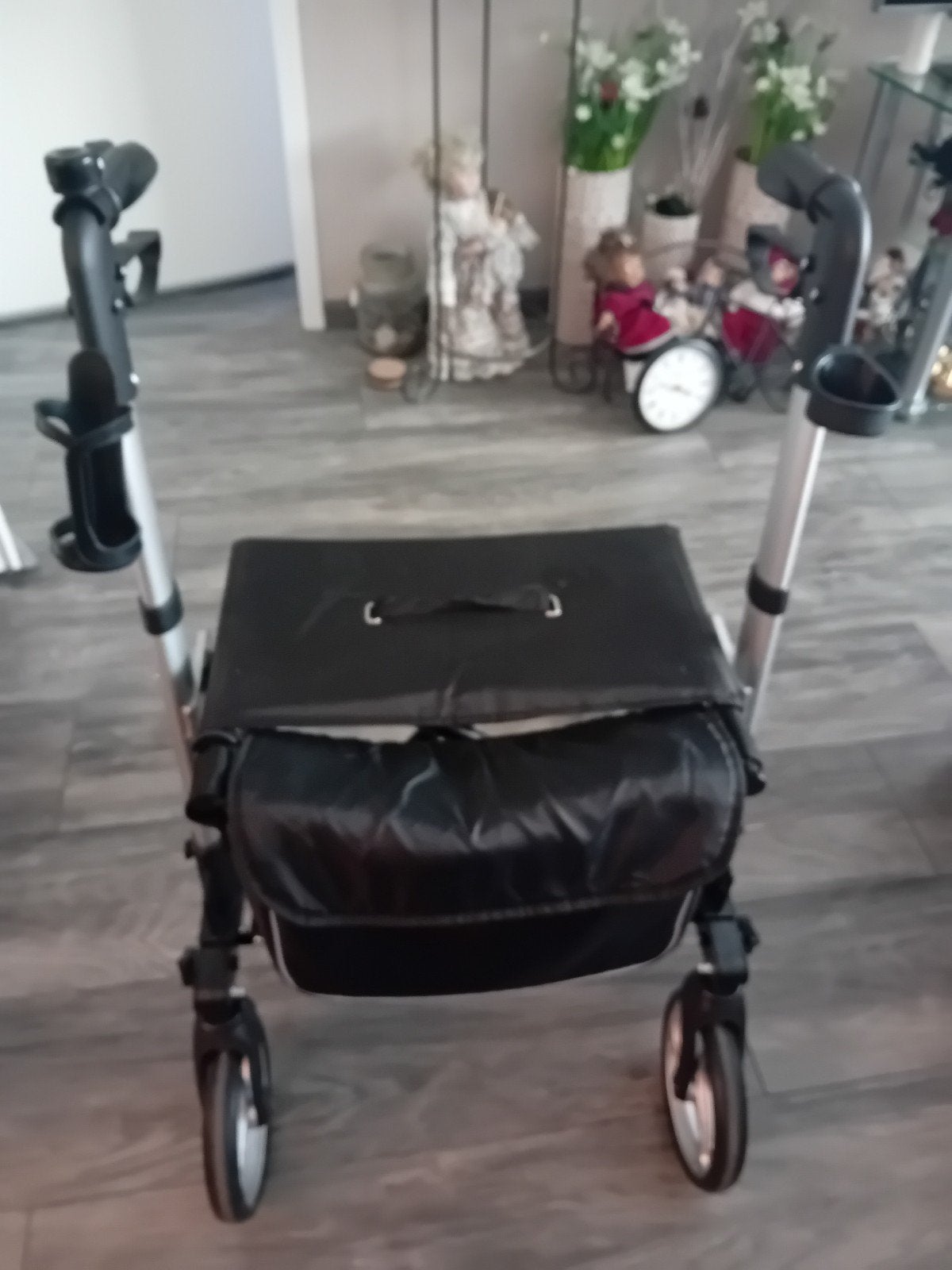 Rollator, Ophalen of Verzenden, Zo goed als nieuw