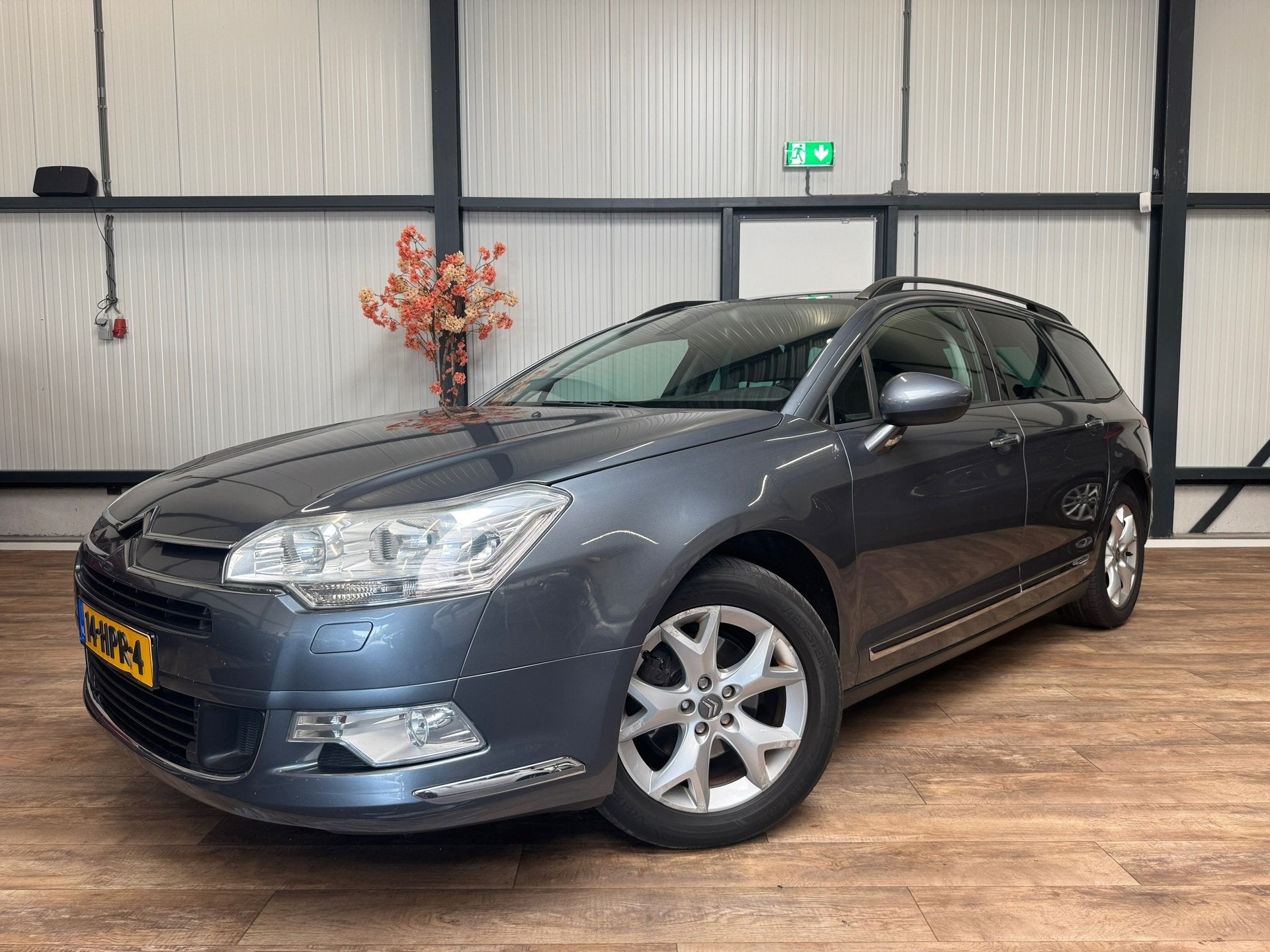 Citroen C5 Tourer 2.0 16V Ligne Business, Auto's, Citroën, Voorwielaandrijving, Gebruikt, 4 cilinders, 1553 kg
