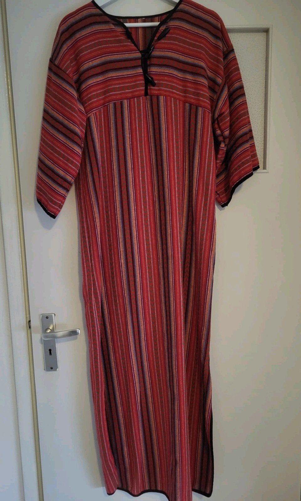 Kaftan Tunesië M, Maat 38/40 (M), Zo goed als nieuw, Tunesië, Onder de knie