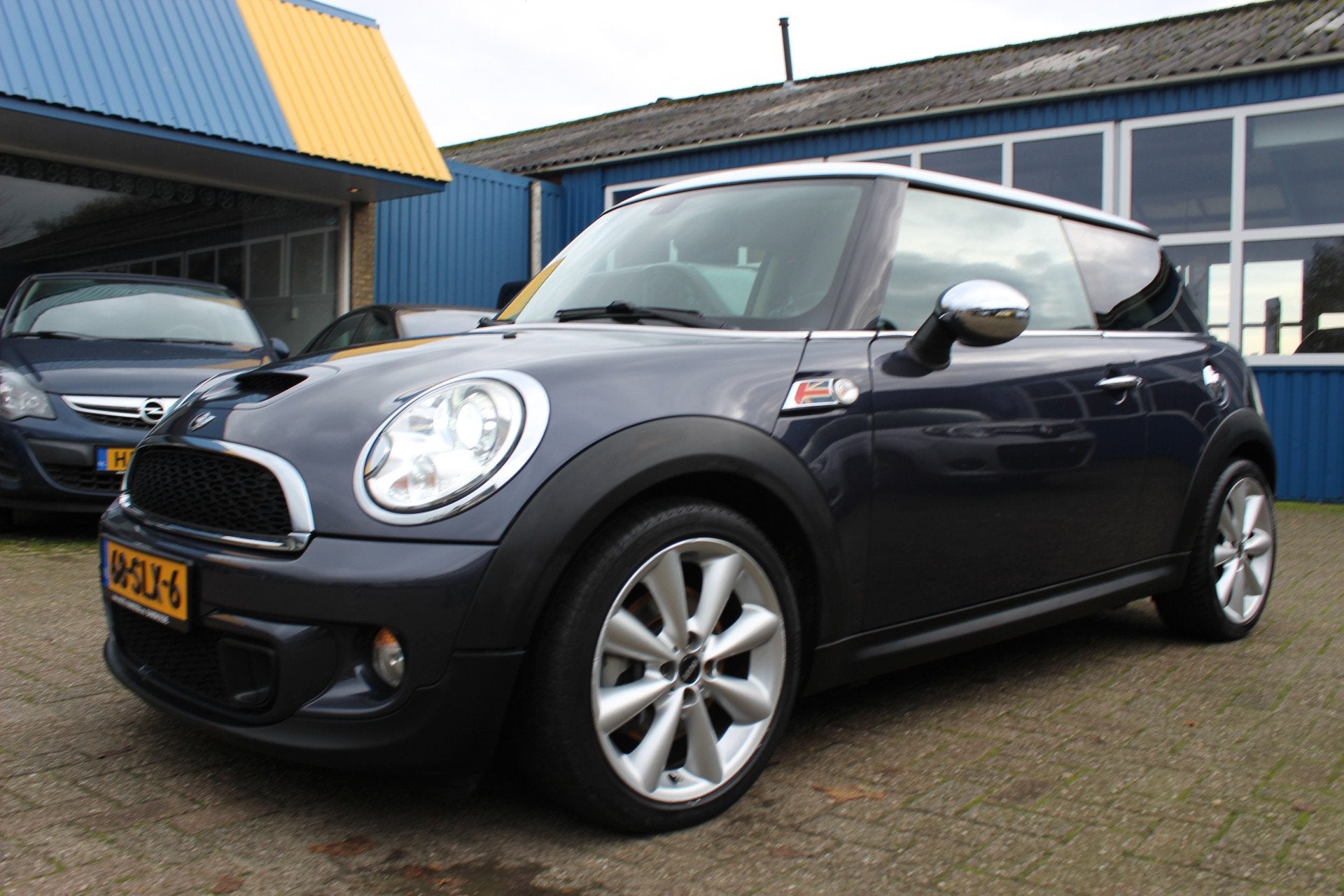 MINI Cooper S "10 Years II" Leder - Navi - Xenon ! 184 Pk, Auto's, Voorwielaandrijving, Euro 5, Gebruikt, Zwart