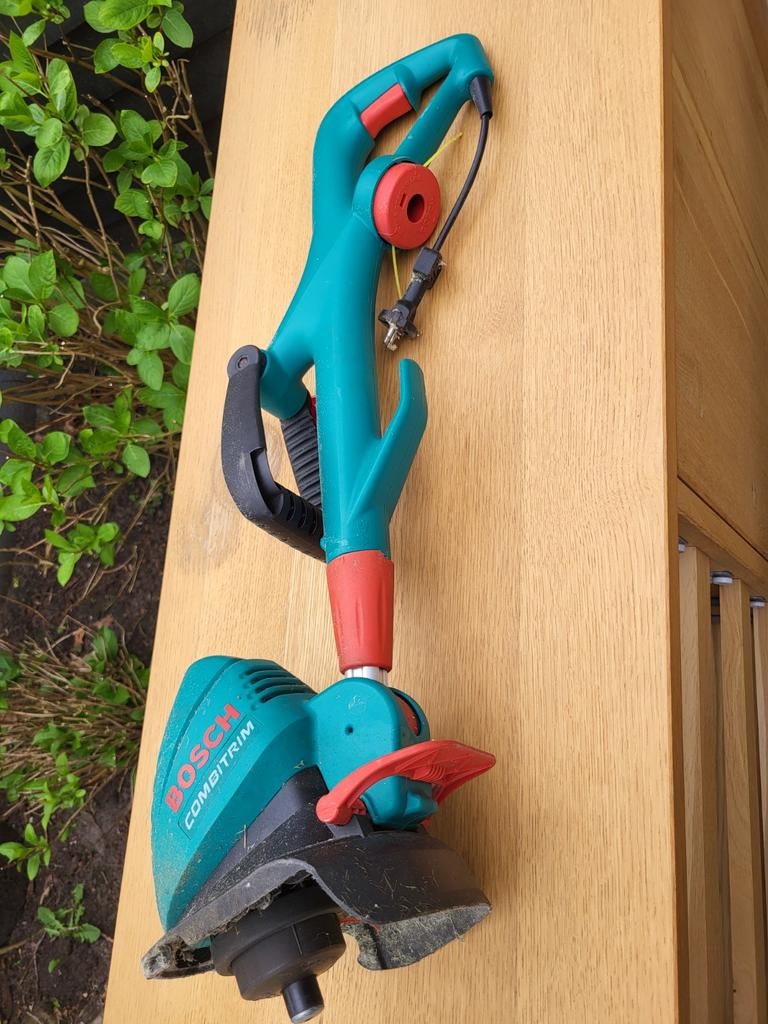 Kanten maaier, Ophalen, Gebruikt, Minder dan 10 cm, Elektrisch