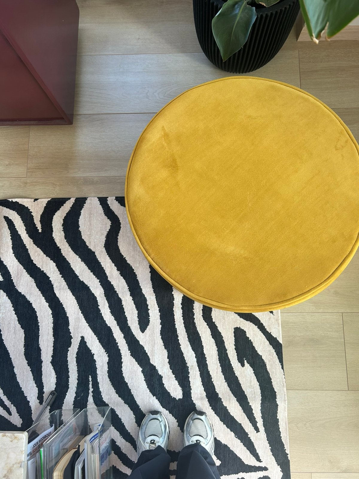WOOOD Sara Poef Laag - Velvet Oker - 36x60x60 cm, Ophalen, Vierkant, Nieuw, Stof