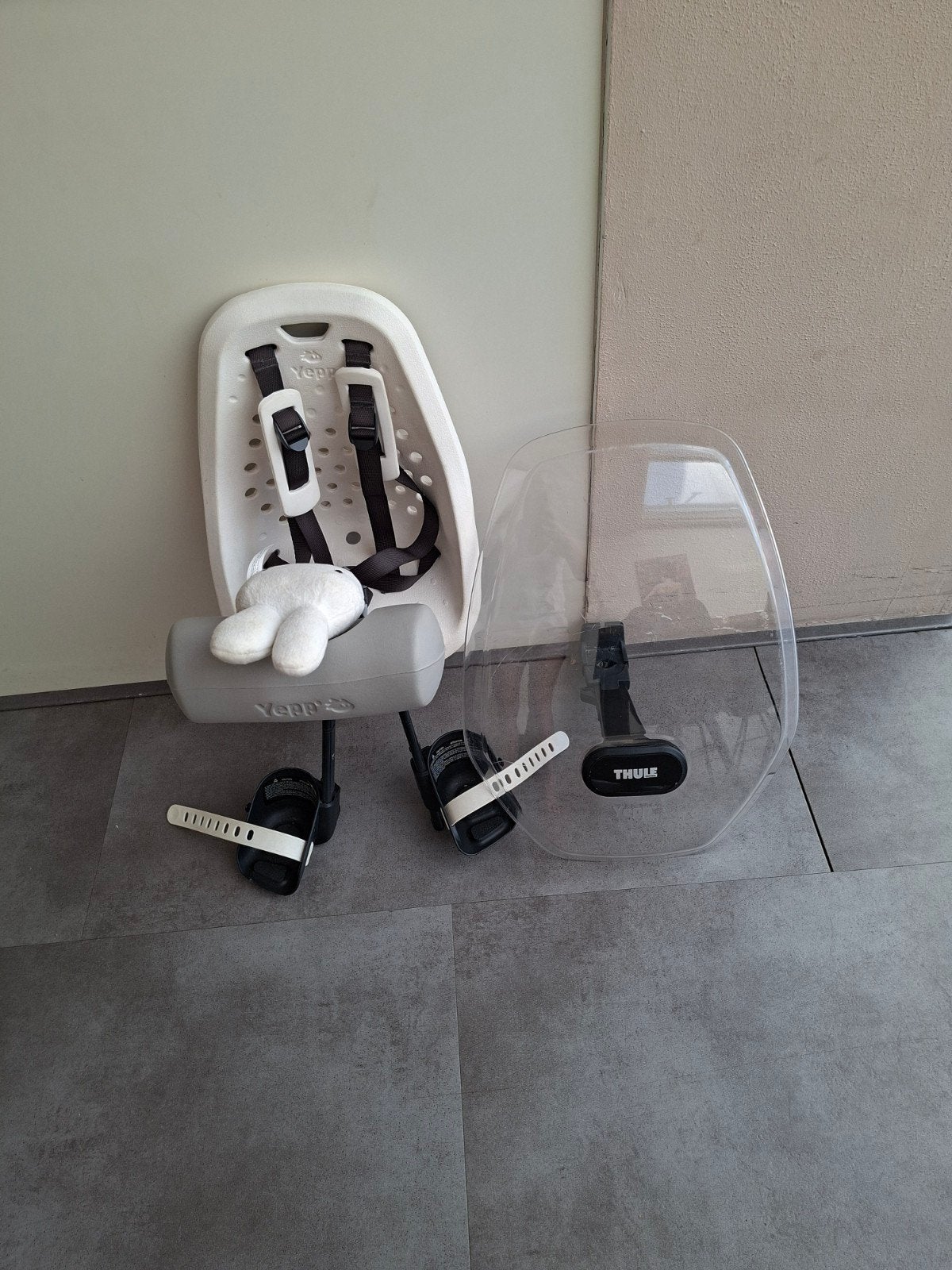 Thule Yepp Mini fietsstoeltje met windscherm, Ophalen, Voorzitje, Thule Yepp, 0 t/m 13 kg