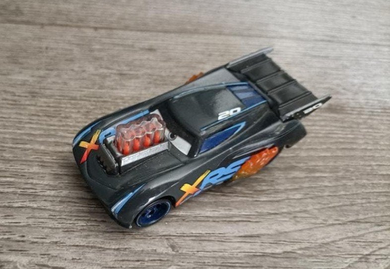 🚙metalen cars drag racer: jackson storm🚙, Kinderen en Baby's, Verzenden, Zo goed als nieuw