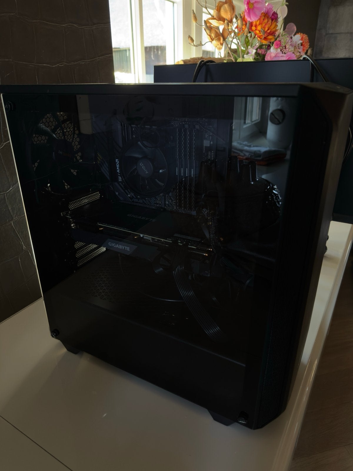 Gaming PC met AMD Ryzen 7, RTX 2070 Super + 2 monitors, Computers en Software, Gebruikt, 32 GB, Virtual Reality, SSD