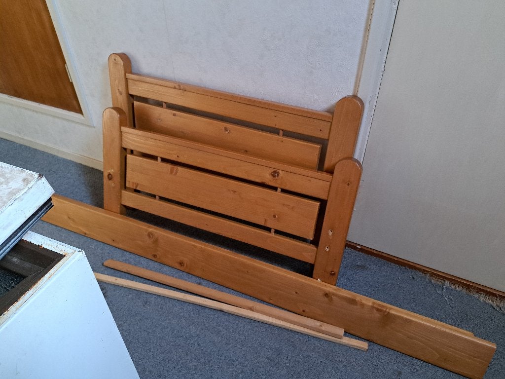 gedeelte eenpersoonsbed, Ophalen, Gebruikt, 90 cm, Eenpersoons