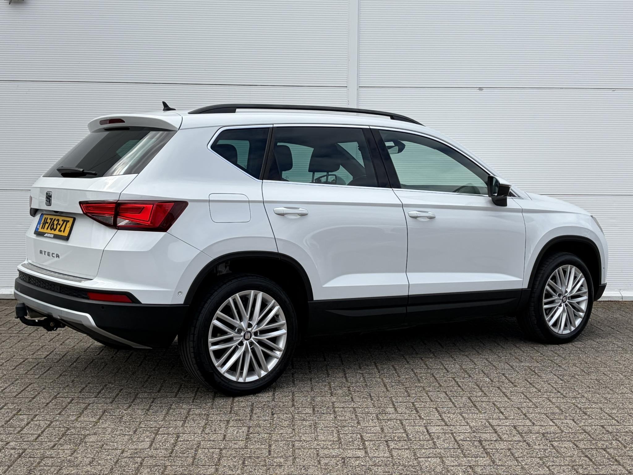 SEAT Ateca 1.5 TSI Xcellence Business Intense / Trekhaak ( 1, Auto's, Seat, 4 cilinders, 150 pk, Wit, Origineel Nederlands