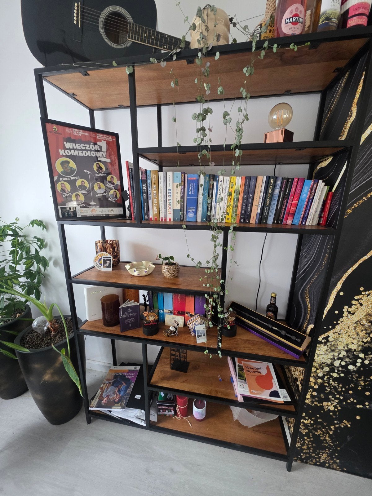 Industriële Boekenkast Zwart Metaal Houten Planken, Met plank(en), Gebruikt, 100 tot 150 cm, Industrieel, Modern