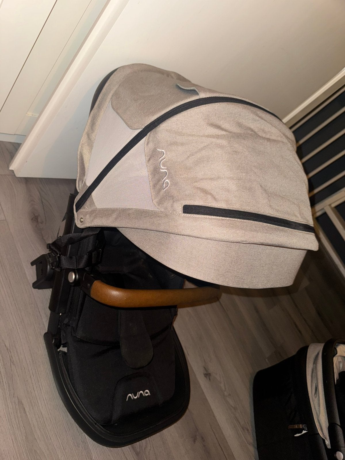 Nuna demi grow 2 in 1 Kinderwagen en reiswieg, Gebruikt, Combiwagen, Verstelbare duwstang, Ophalen