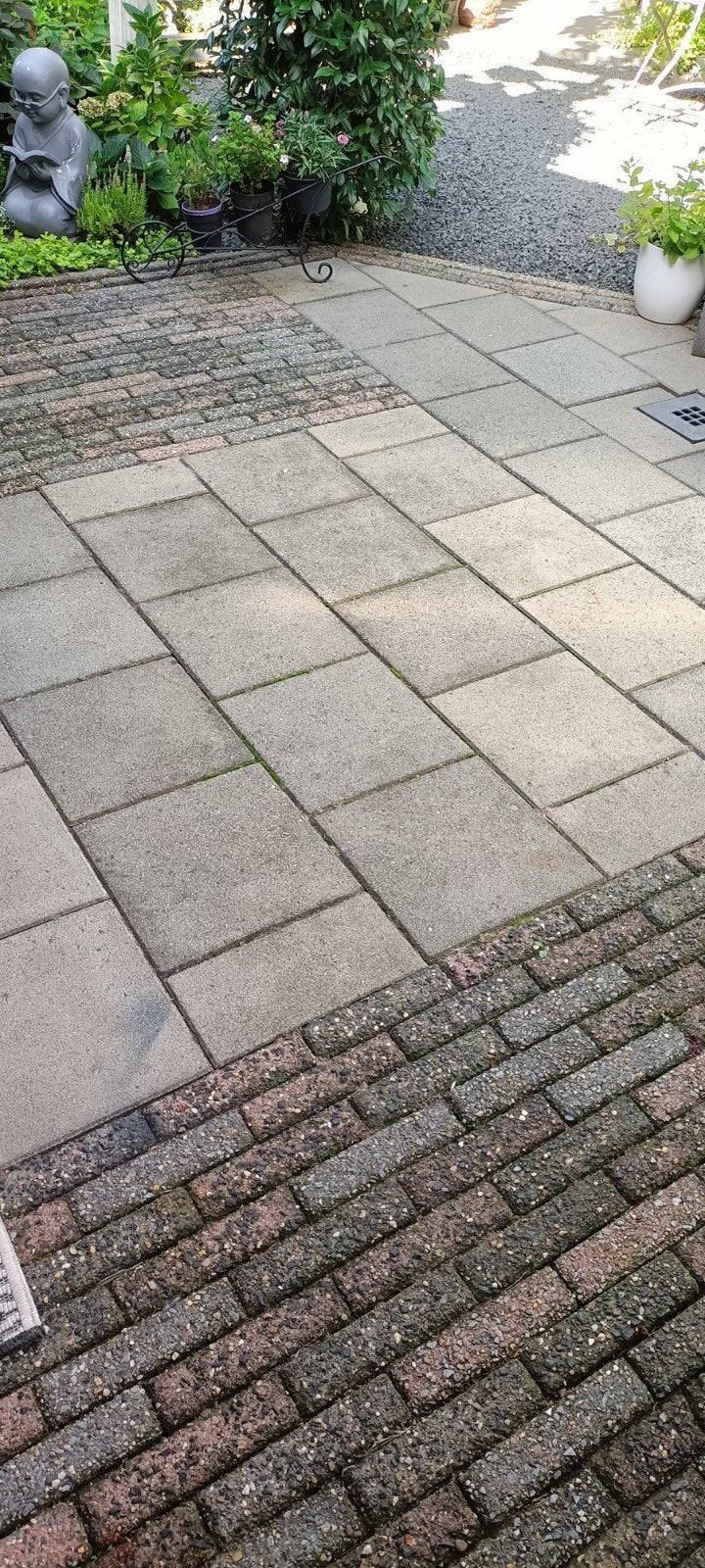 stenen en tegels gratis afhalen ., Tuin en Terras, Ophalen, Gebruikt, 10 m² of meer, Beton