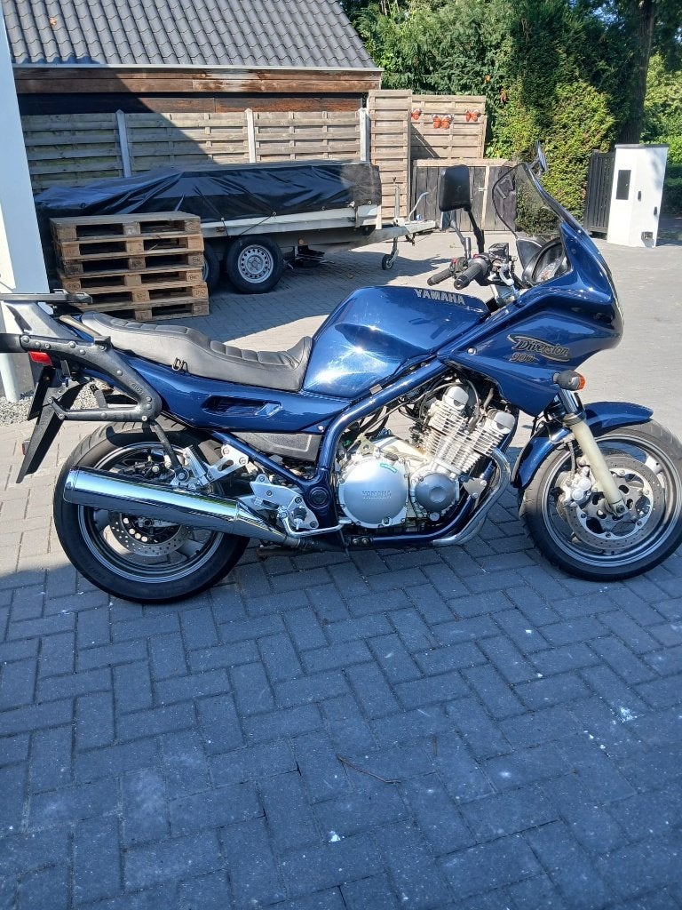 Motor yamaha Diversion 900 XJ, Cardan-aandrijving, 4 cilinders, Motorrijbewijs A, Gebruikt