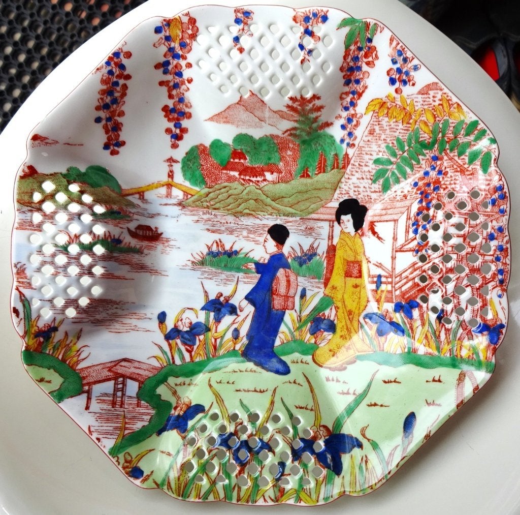 Jaren '30 Victoria Smidt & Co Tsjechië schaal. Japans motief, Antiek en Kunst, Ophalen of Verzenden