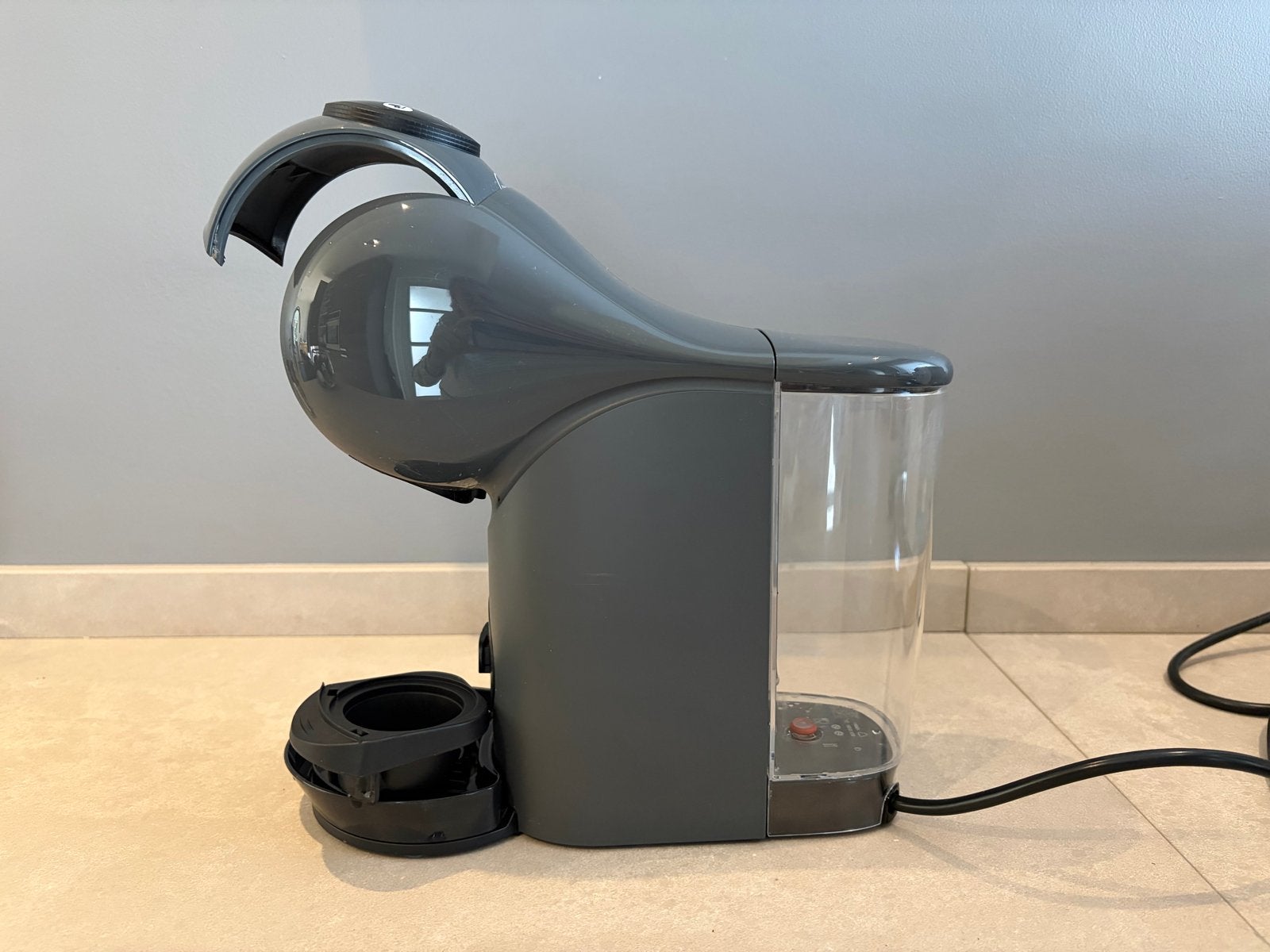 Krups NESCAFÉ Dolce Gusto Genio S KP243B, Ophalen, Afneembaar waterreservoir, Koffiemachine, Zo goed als nieuw