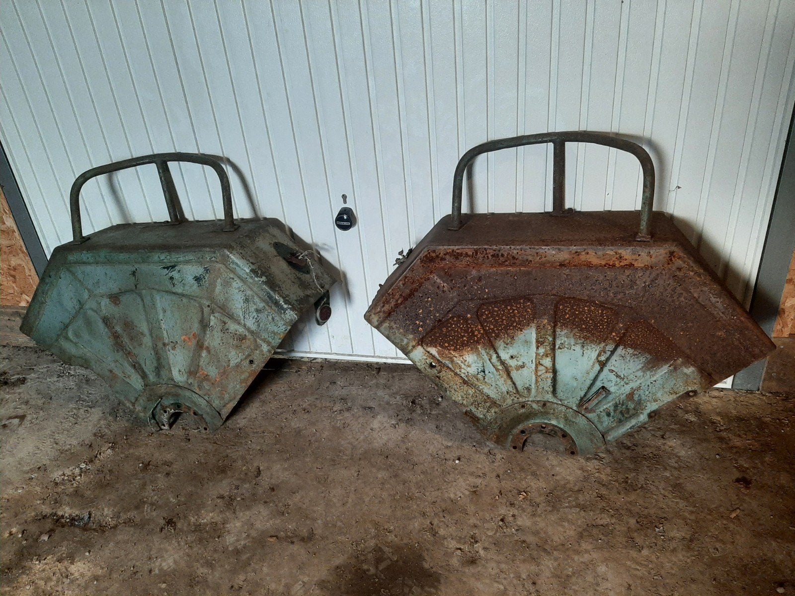 Oldtimer traktor spatbord set, Ophalen