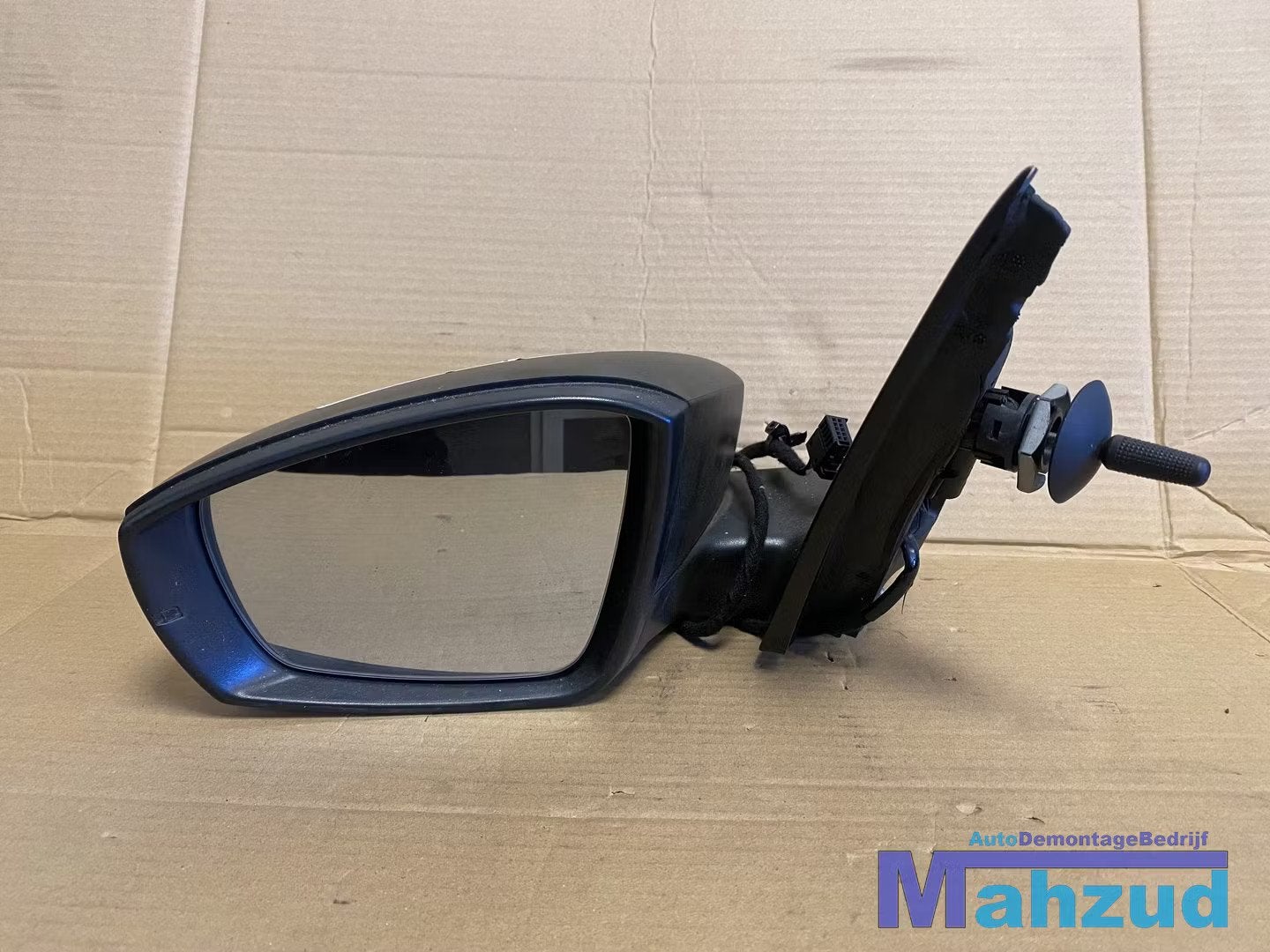 VW POLO 6R Links spiegel buitenspiegel handmatig 2009-2016, Auto-onderdelen, Gebruikt, Volkswagen, Volkswagen AG, Berliner Ring 2
38440  Wolfsburg, DE