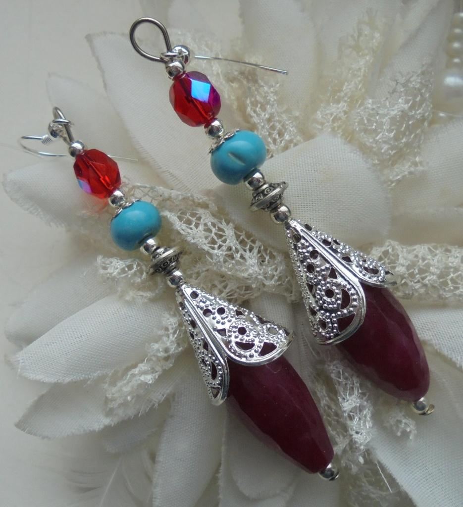 handwerk prachtige oorbellen, Overige materialen, Hangers, Nieuw, Rood