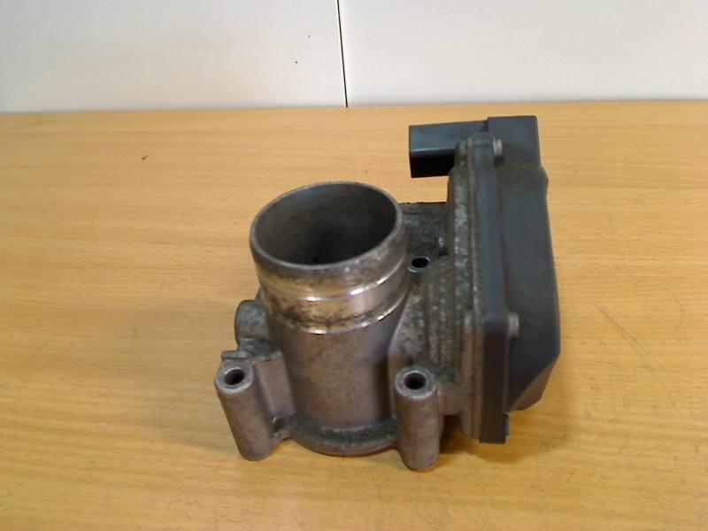 Gasklephuis Volkswagen Polo IV (9N1/2/3) 2005 03D133062E, Gebruikt, Volkswagen, Volkswagen AG, Kundenbetreuung@volkswagen.de