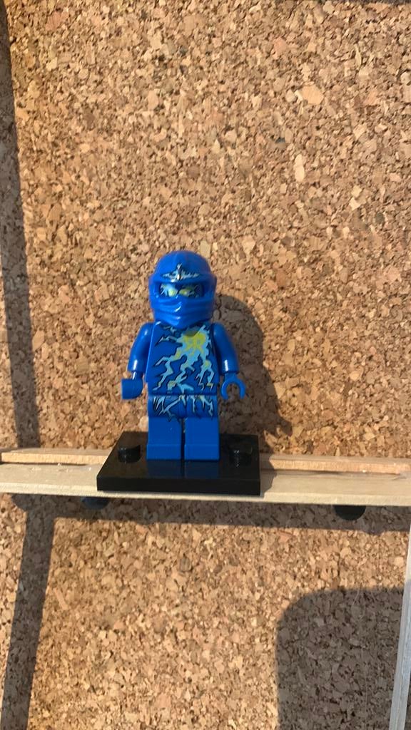 Ninjago NRG Jay minifiguur - Zeer goede staat poppetje nep, Verzenden, Zo goed als nieuw, Losse stenen