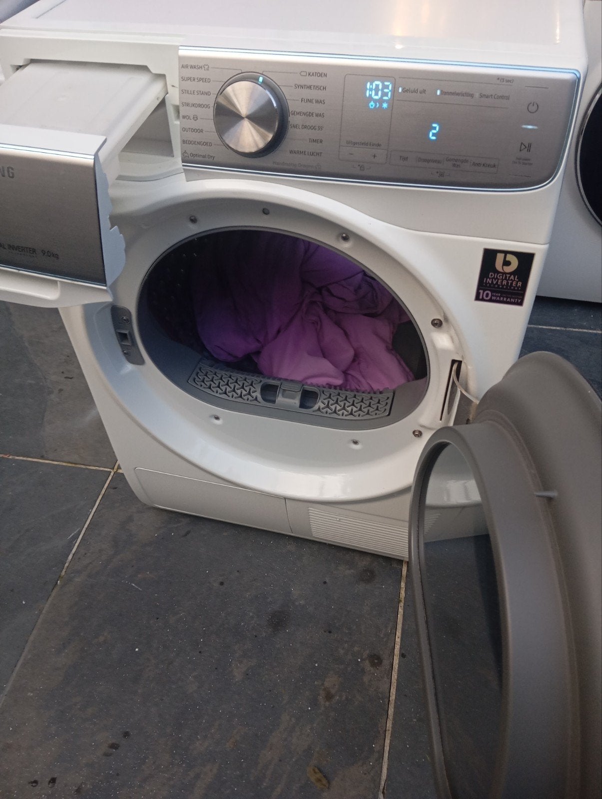 Foto 9 van Samsung OptimalDry warmtepompdroger 9 kg - Zo goed als nieuw