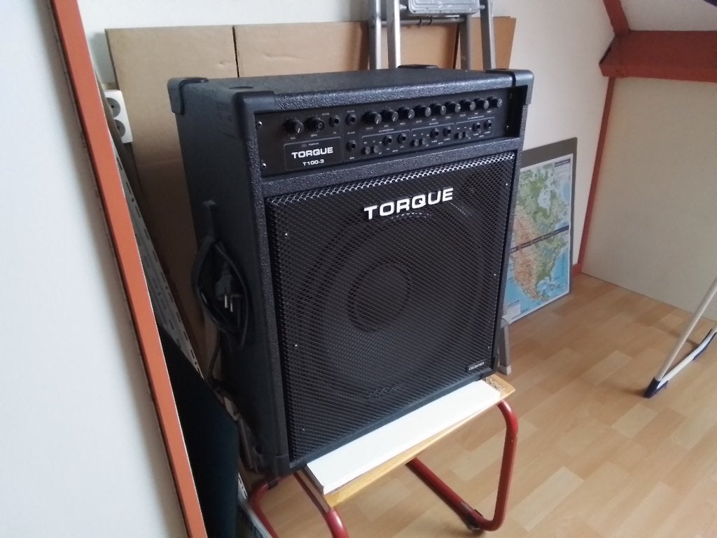 Torque T100-3 Basversterker Combo - 150W, 120 watt of meer, Ophalen, Overige merken, Gebruikt