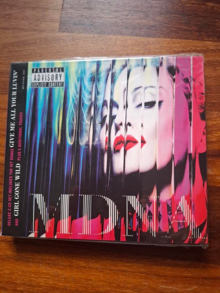 Madonna - MDNA Deluxe 2-CD Set Rusland SEALED, Ophalen of Verzenden, Nieuw in verpakking
