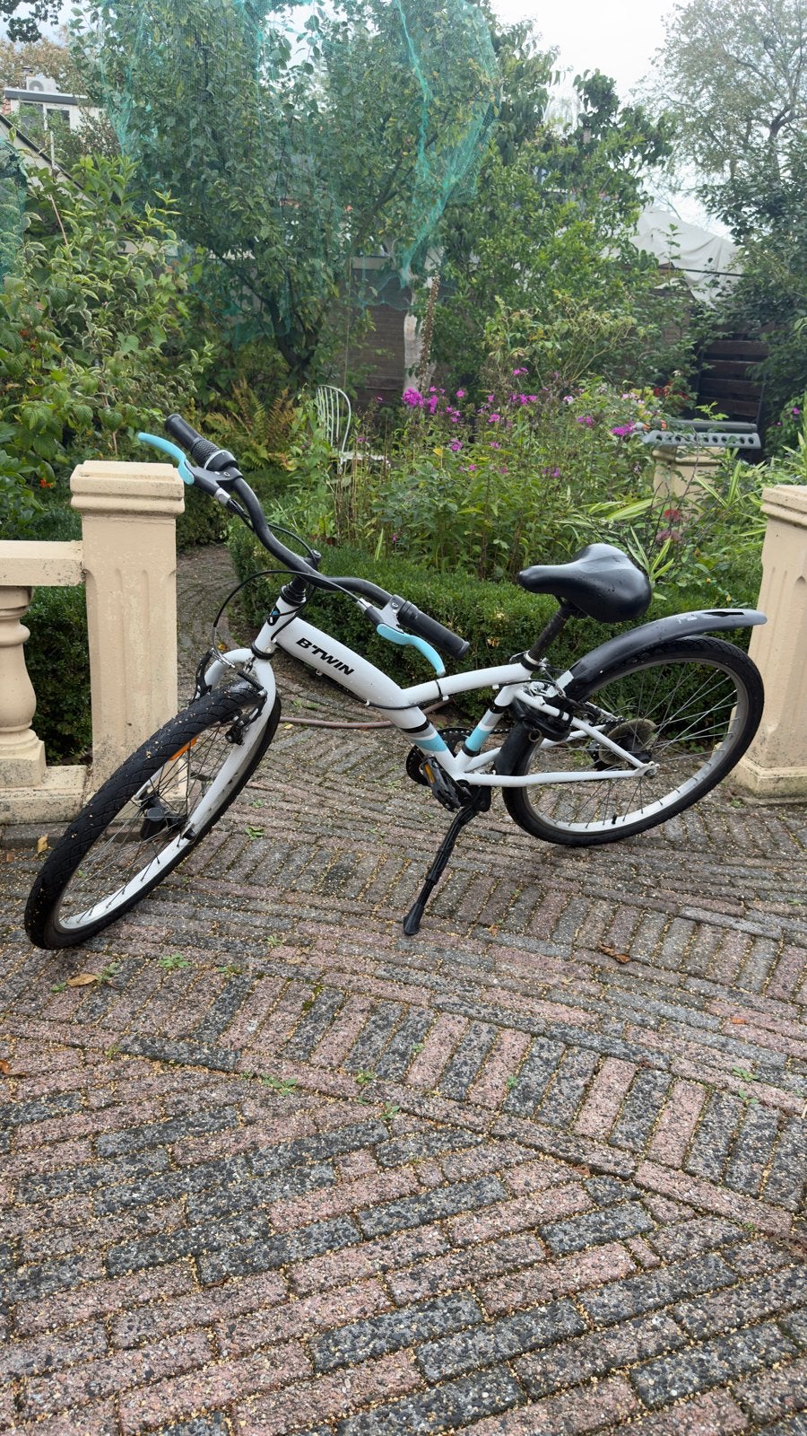 B'TWIN kinderfiets, 24 inch, 18speed op gripshifters, Ophalen of Verzenden, Zo goed als nieuw, Velgrem, 20 inch of meer