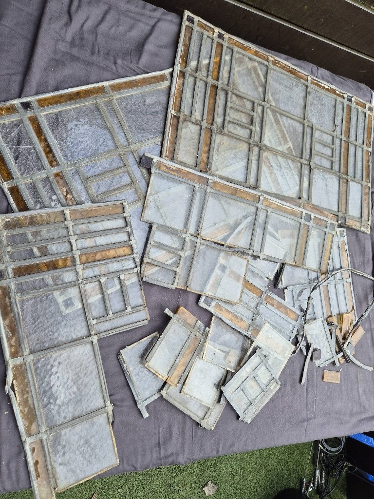 Partij Origineel jaren 30 glas-in-lood, Ophalen