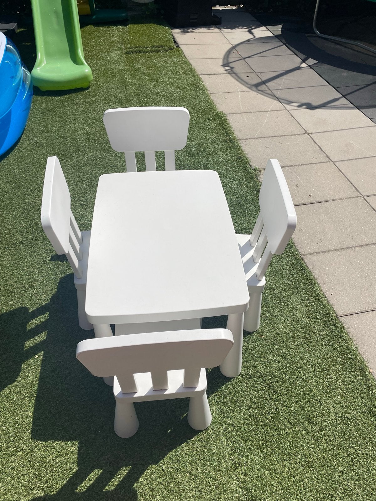4 Nieuwe kinderstoeltjes met tafel Mammut IKEA, Ophalen, Nieuw, Tafel(s) en Stoel(en)