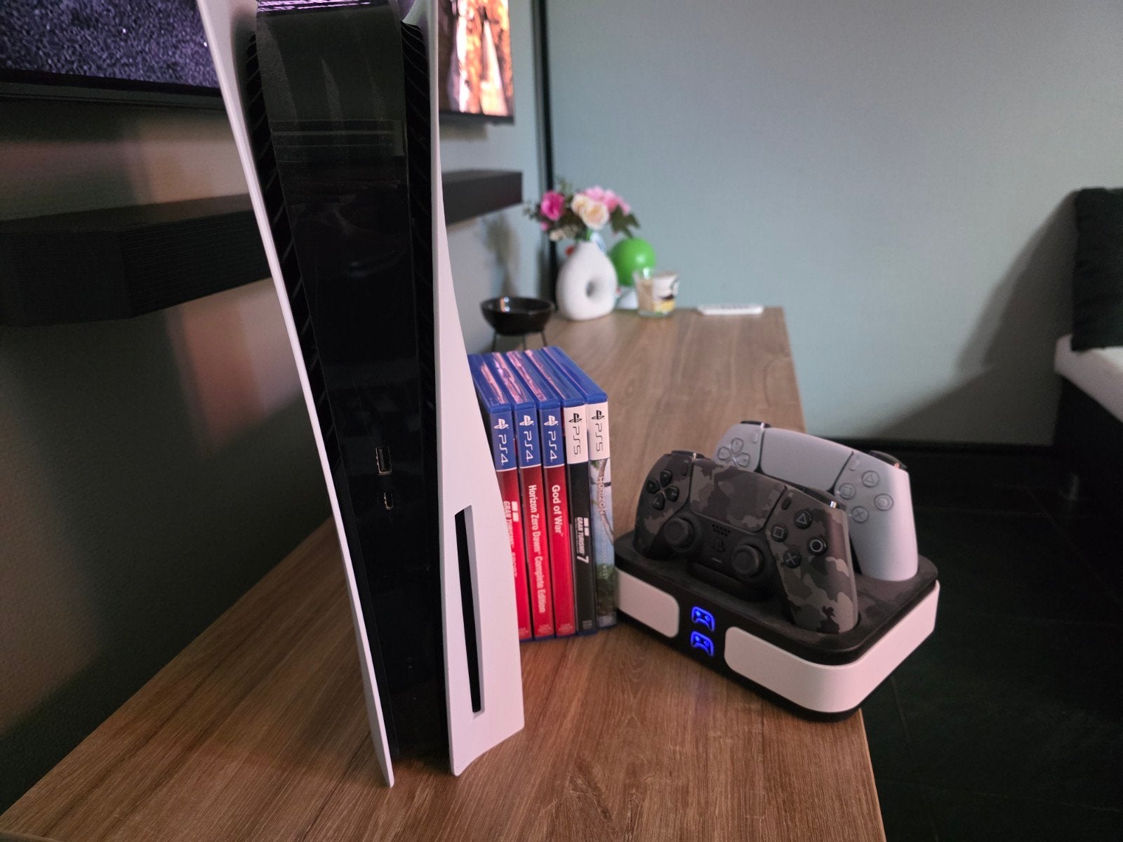 PS5 Disc 1TB met 2 controllers & 5 spellen, Ophalen, Zo goed als nieuw