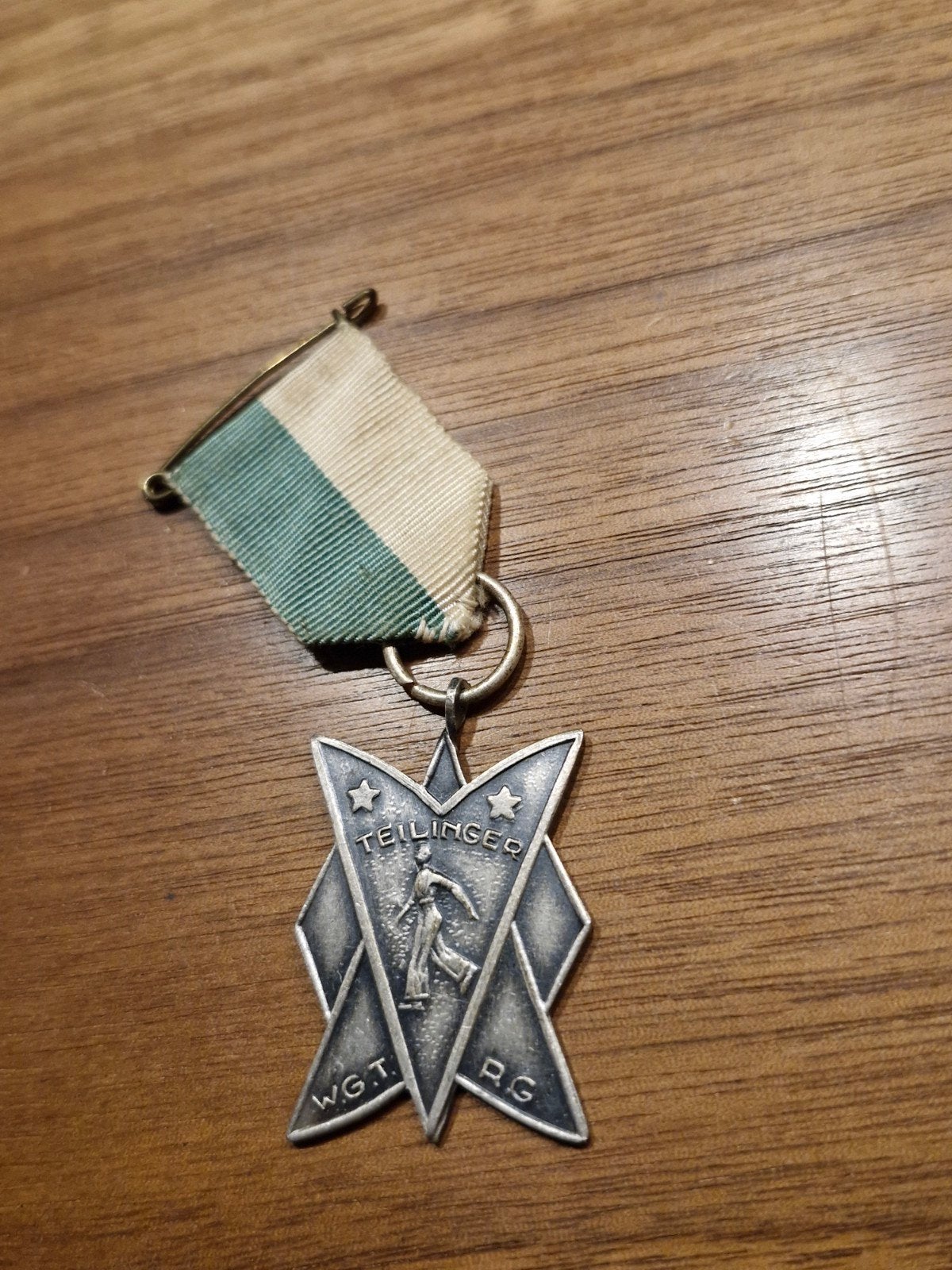 124 Vintage medaille WGT RG Teilinger met lint, Ophalen of Verzenden