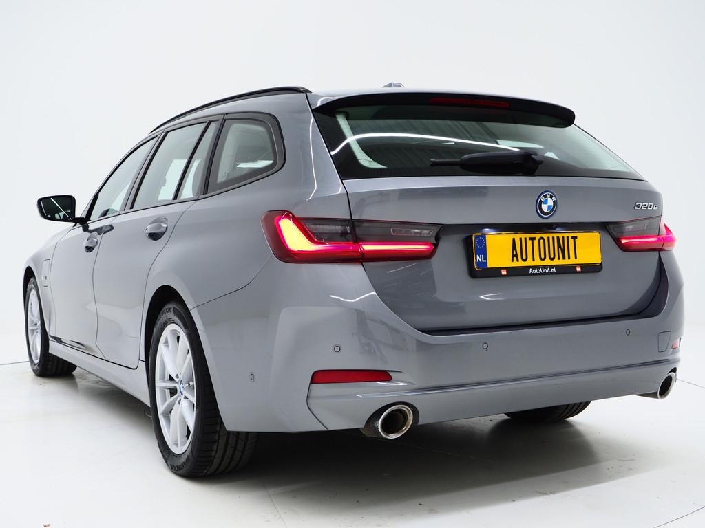 BMW 3 Serie Touring 320e LCI Shadow Line | Nieuw Model | Key, Automaat, 1998 cc, 4 cilinders, 3-Serie