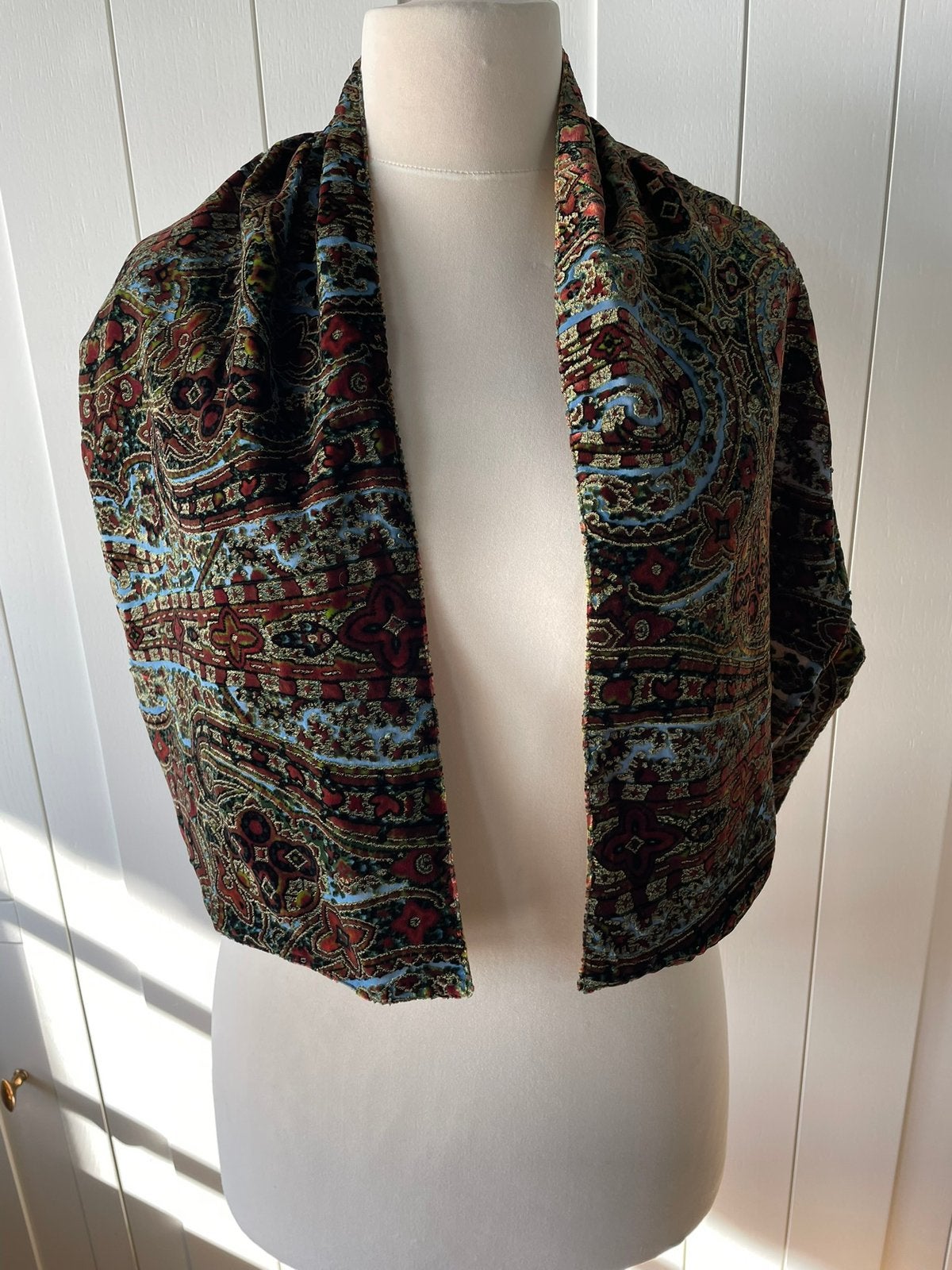 Velours sjaal, Ophalen of Verzenden, Zo goed als nieuw, Maat 46/48 (XL) of groter, Sjaal