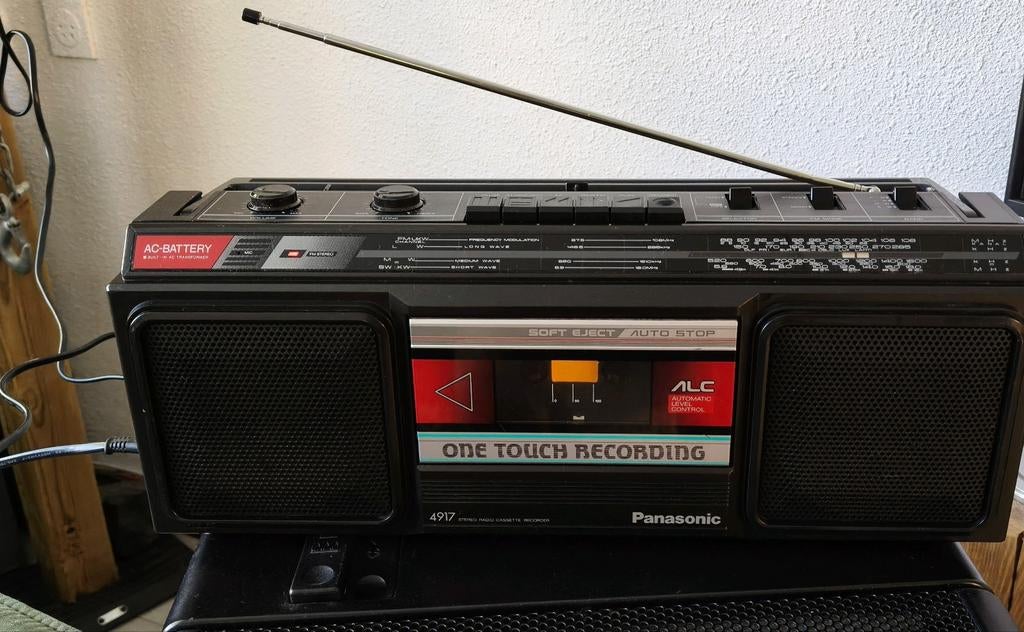 Panasonic Radio cassette speler, Audio, Tv en Foto, Radio's, Ophalen of Verzenden, Zo goed als nieuw