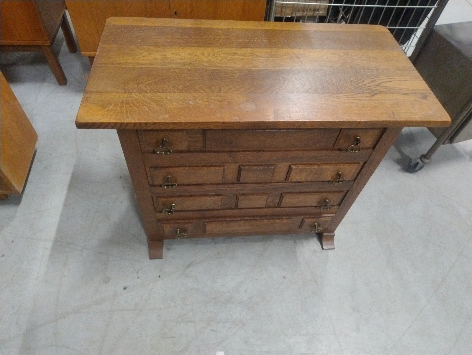 Massief Eikenhouten Dressoir, Ophalen, Gebruikt, Eikenhout, 50 tot 100 cm