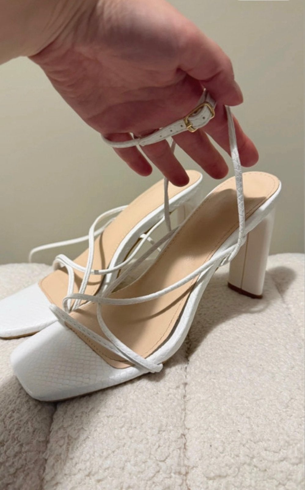Witte Sandalen met Blokhak - Maat 38, Kleding | Dames, Wit, Zo goed als nieuw, Sandalen of Muiltjes, Ophalen of Verzenden