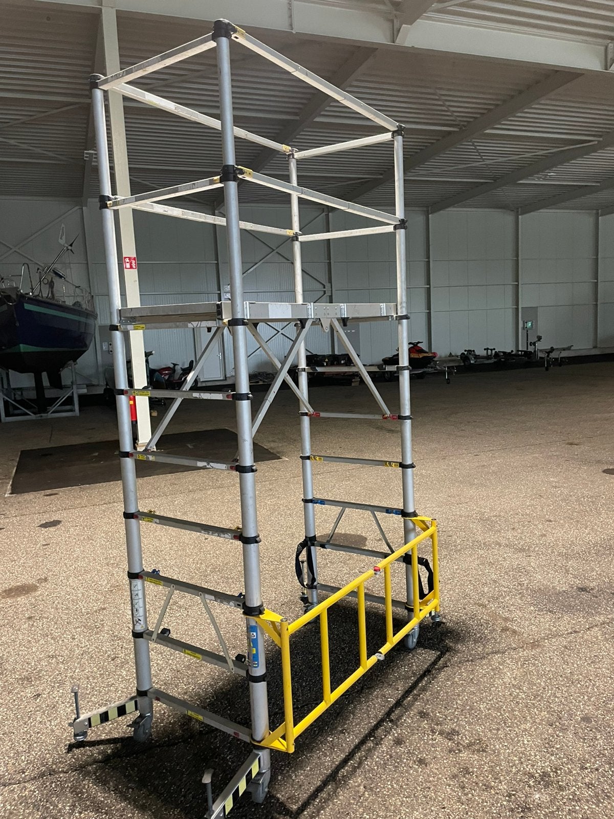 Telescoop rolsteiger, Ophalen, Gebruikt, Rolsteiger of Kamersteiger, Minder dan 2 meter