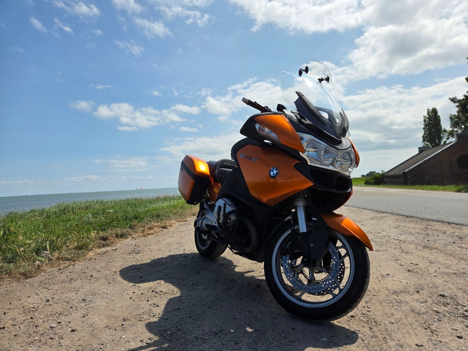 BMW R1200RT DOHC, 2 cilinders, Handvatverwarming, Motorrijbewijs A, Gebruikt