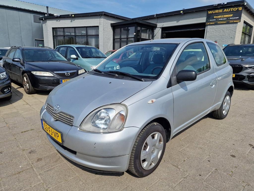 Toyota Yaris 1.3-16V VVT-i Luna/3D/Apk 12-03-2027, Auto's, Toyota, Voorwielaandrijving, 1299 cc, 86 pk, Gebruikt