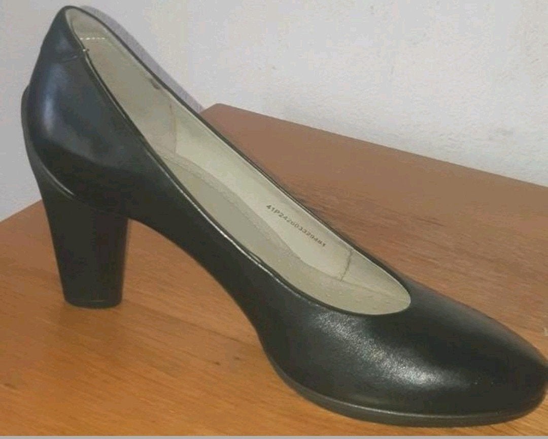 ECCO leren pumps. SPLINTERNIEUW. Maat 41., Kleding | Dames, Schoenen, Ecco, Pumps, Zwart, Nieuw