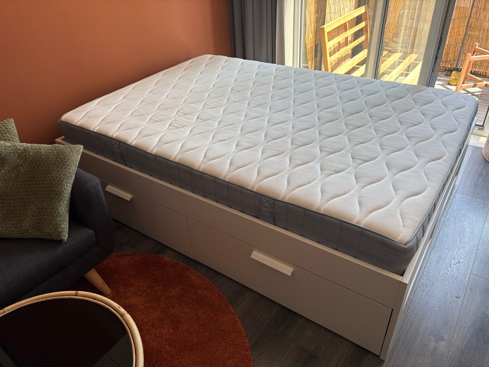 Tweepersoonsbed met lades en matras. Ikea Brimnes bed, Ophalen, Wit, Tweepersoons, 140 cm