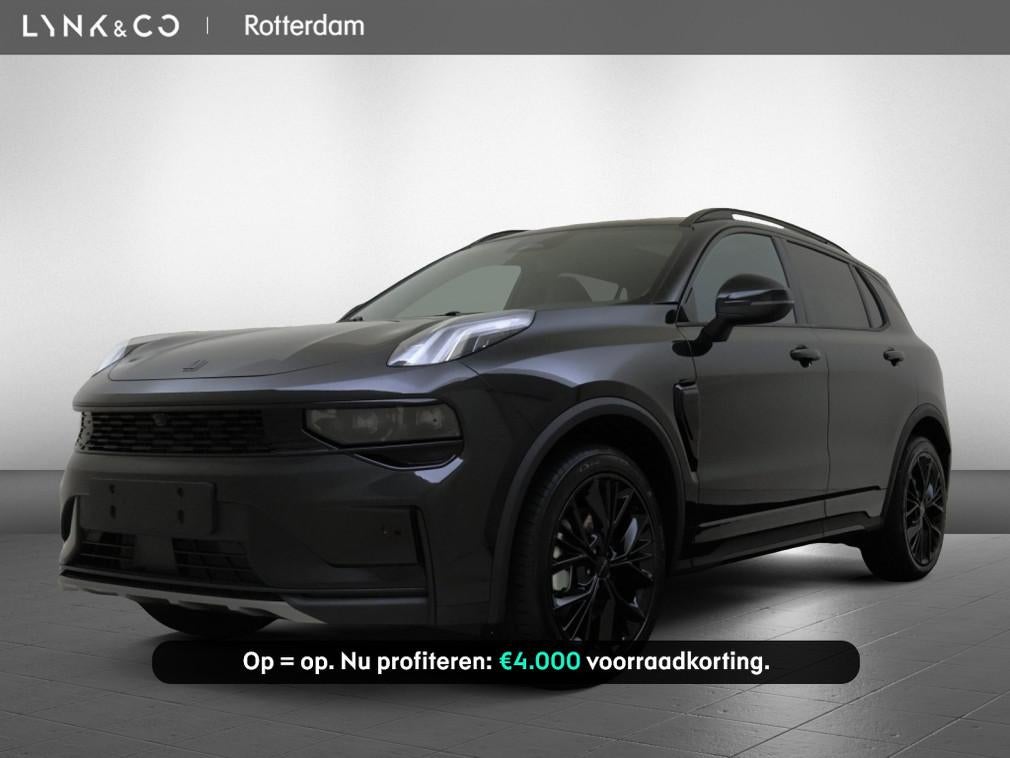 Lynk & Co 01 | MORE | Panoramadak | 360 camera |, Auto's, Lynk & Co, Automaat, 1800 kg, Zwart, 4 cilinders