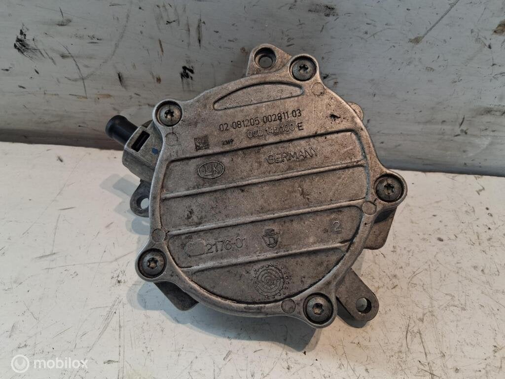 Vacuumpomp mechanisch Audi A4 B6 ('01-'04) 06D145100E, Auto-onderdelen, Audi, Gebruikt, Audi, Ophalen of Verzenden