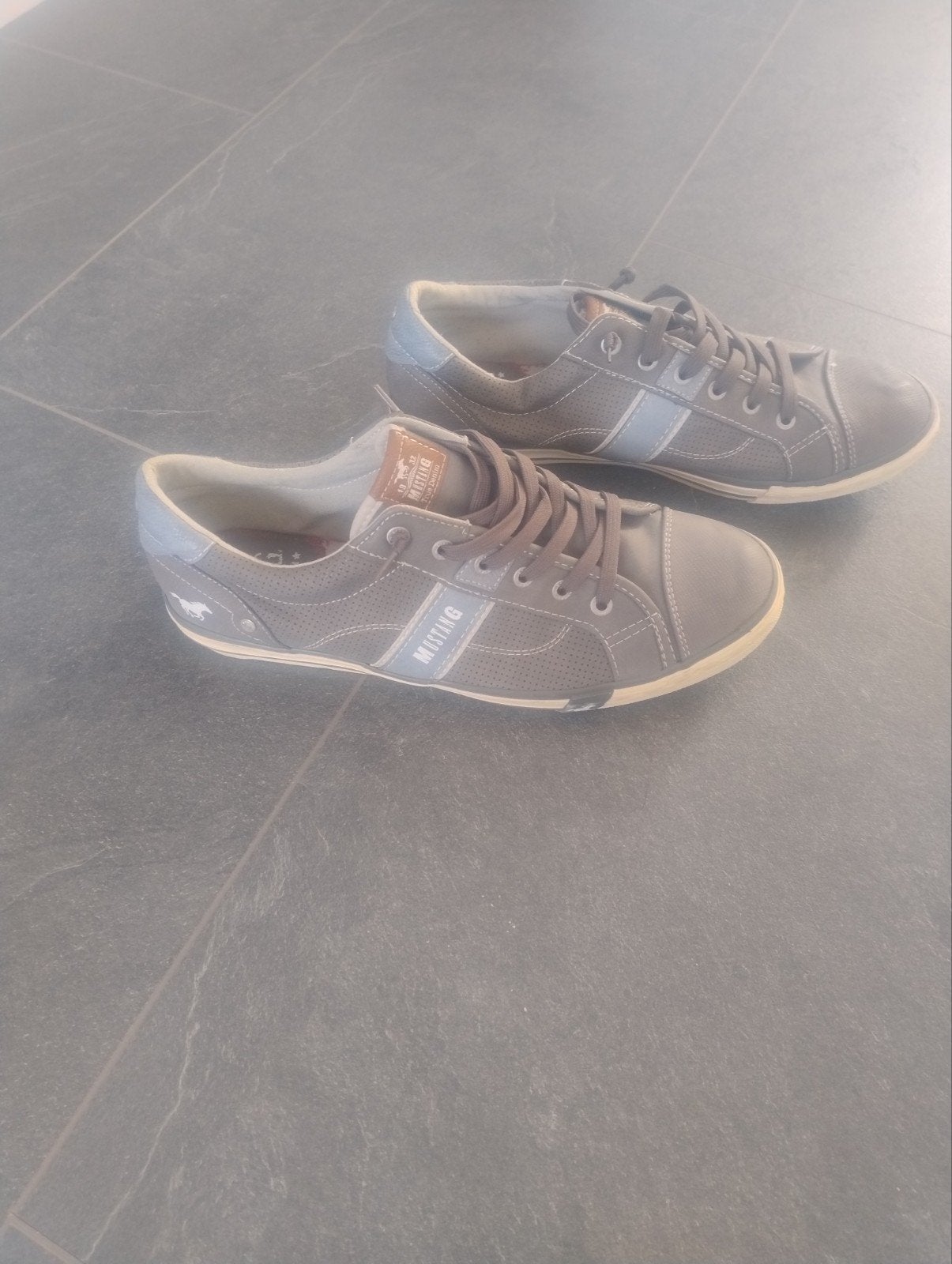 schoenen Mustang maat 45, Ophalen of Verzenden, Zo goed als nieuw, Mustang