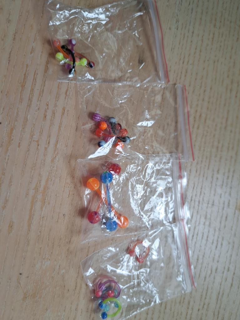 Piercing, Verzenden, Staal, Navelpiercing