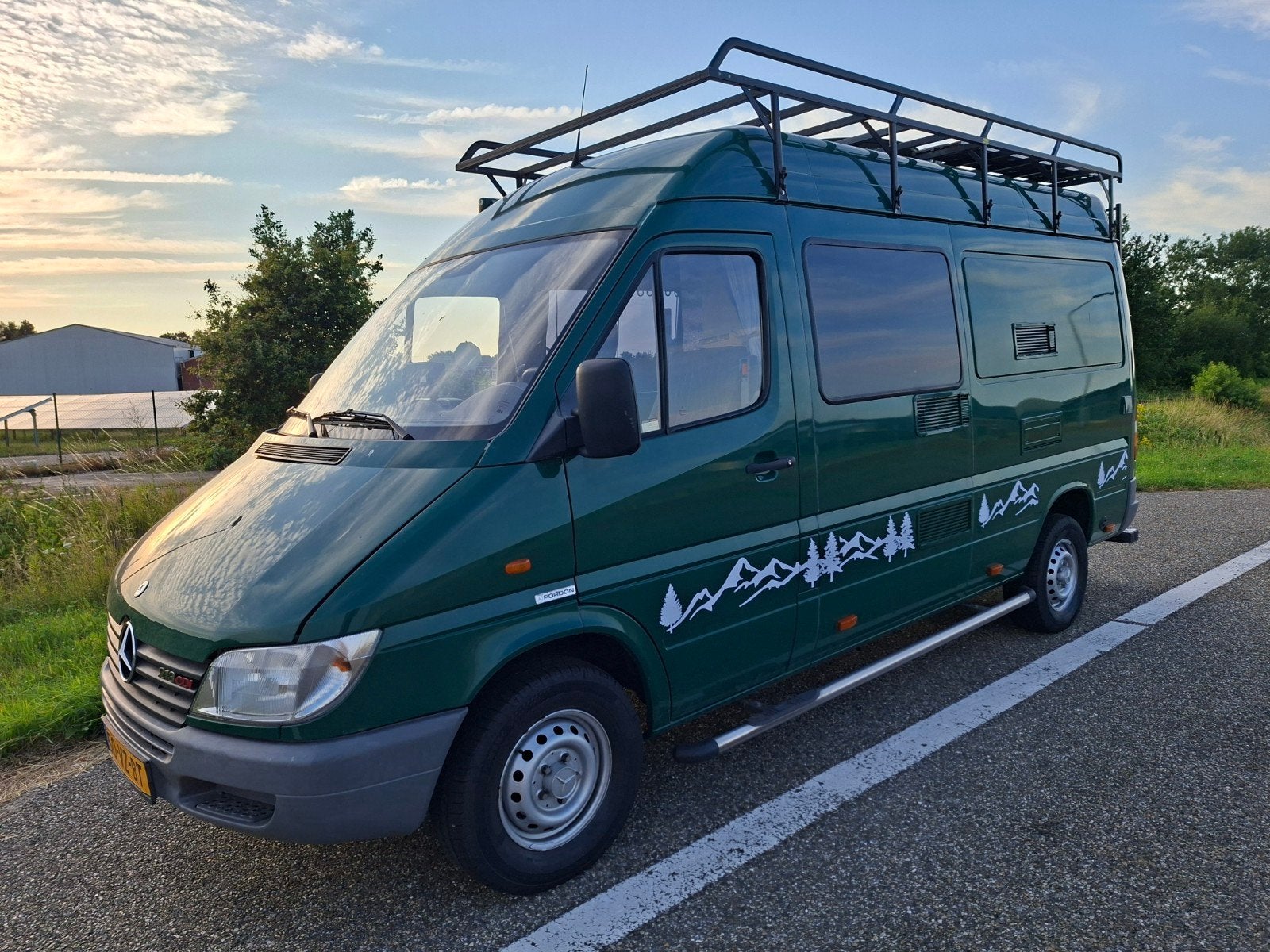 Caravans And Camping Mercedes