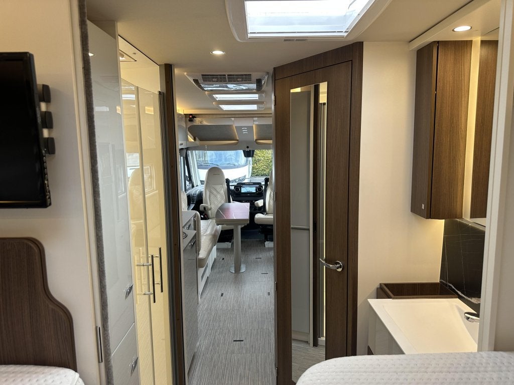 Foto 22 van Bürstner Elegance 910 G E&P Mercedes ALDE A
